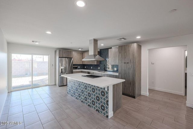 2651 N 71st Place, Scottsdale, AZ 85257