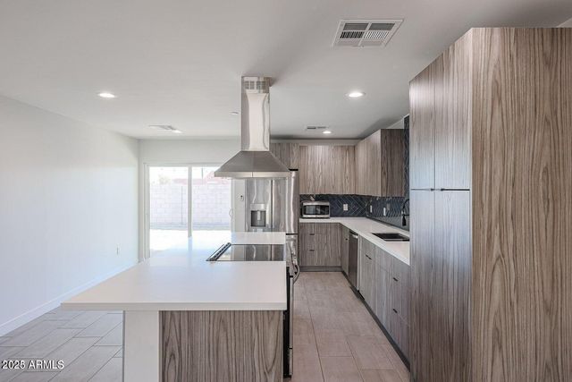 2651 N 71st Place, Scottsdale, AZ 85257