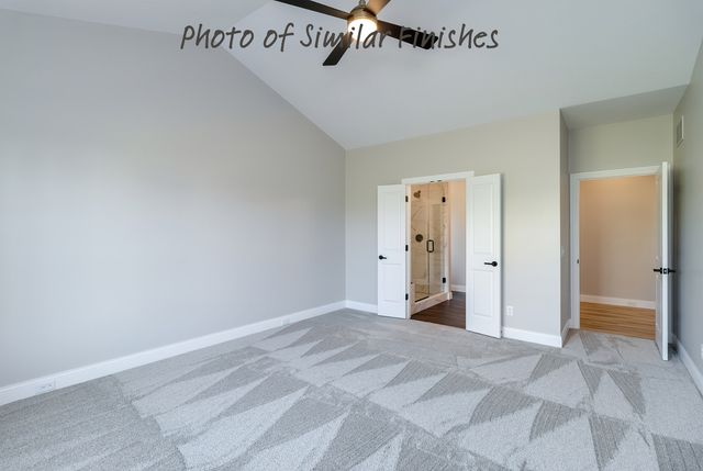 300 N 15th Street, Leclaire, IA 52753