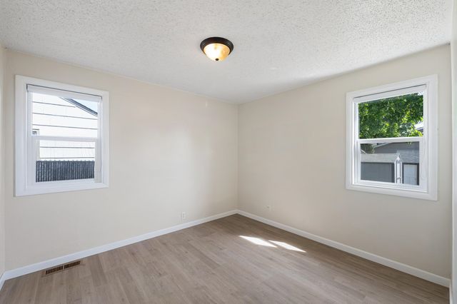 2304 E Rockwell Ave, Spokane, WA 99207