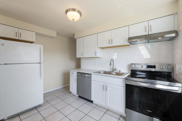 2304 E Rockwell Ave, Spokane, WA 99207