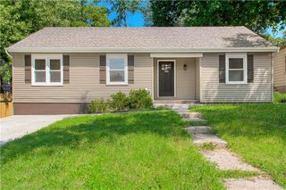 908 NE 44th Street, Kansas City, MO 64116
