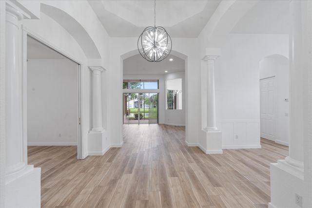 6830 FIJI Circle, Boynton Beach, FL 33437