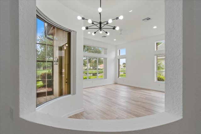 6830 FIJI Circle, Boynton Beach, FL 33437