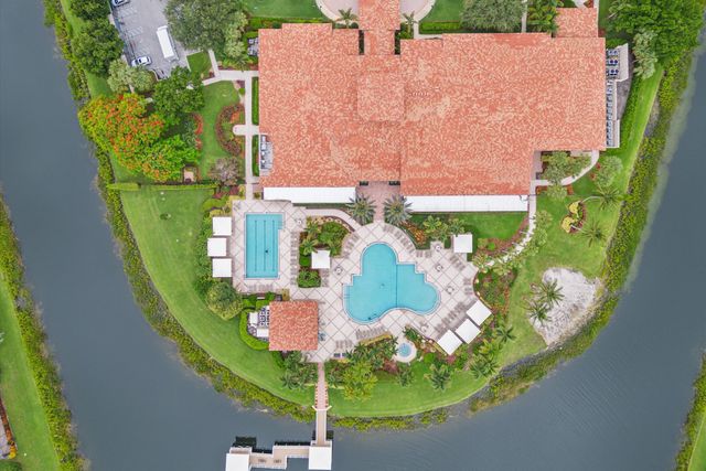 6830 FIJI Circle, Boynton Beach, FL 33437