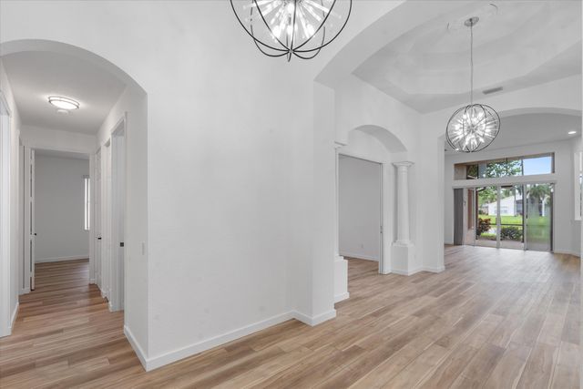 6830 FIJI Circle, Boynton Beach, FL 33437