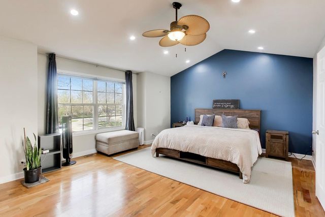 1422 Welland Court 1422, Roselle, IL 60172