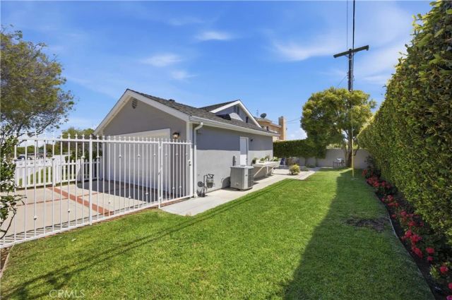 1301 Cordary Avenue, Torrance, CA 90503