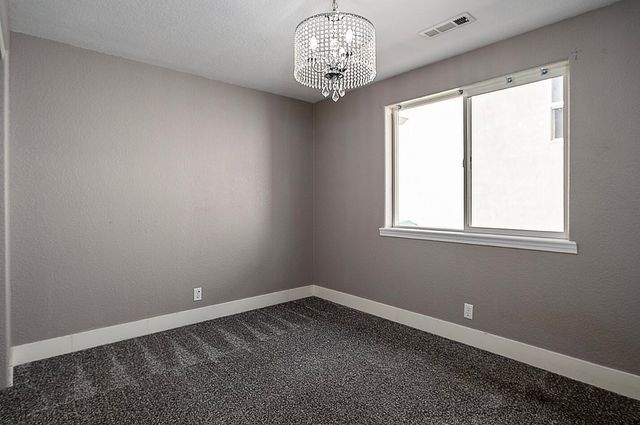 521 Sterling Point Drive, Medford, OR 97504