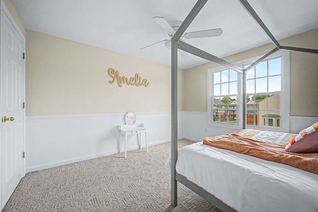 10 Fuller Ave 15, Attleboro, MA 02703