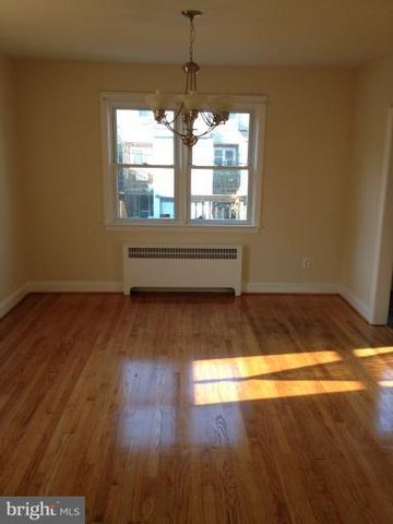 925 CHESTNUT HILL AVE, Baltimore, MD 21218