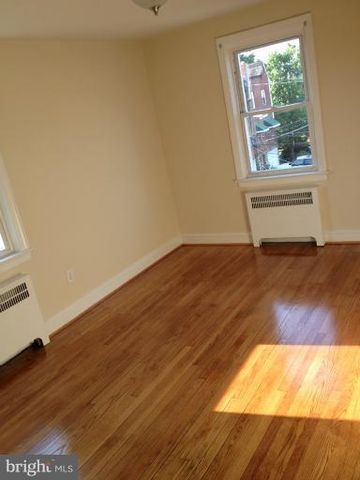 925 CHESTNUT HILL AVE, Baltimore, MD 21218