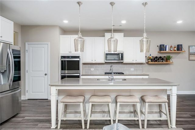 105 Discovery Drive, Acworth, GA 30102