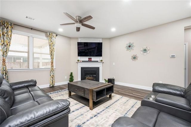 105 Discovery Drive, Acworth, GA 30102