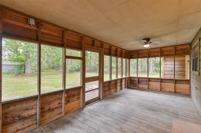 677 County Road 6763, Dayton, TX 77535