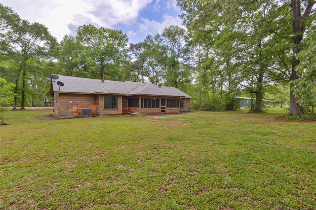 677 County Road 6763, Dayton, TX 77535