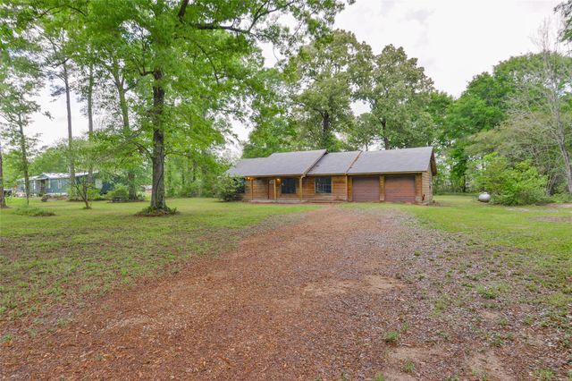 677 County Road 6763, Dayton, TX 77535