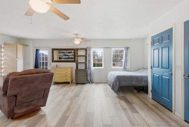 402 E 6th Street, Claremore, OK 74017