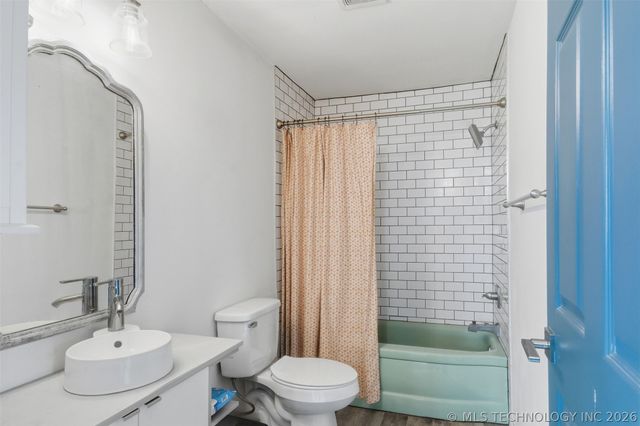 402 E 6th Street, Claremore, OK 74017