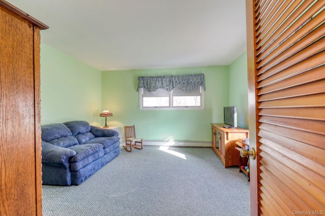 17 Homer Place, Poughkeepsie, NY 12603