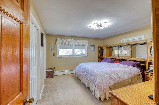 17 Homer Place, Poughkeepsie, NY 12603