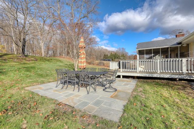 17 Homer Place, Poughkeepsie, NY 12603