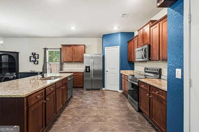 544 Moline Way, Locust Grove, GA 30248