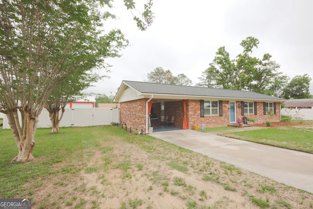 106 Beaver Drive, Blackshear, GA 31516
