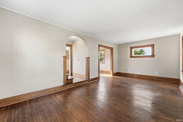3009 Holton Avenue, Fort Wayne, IN 46806