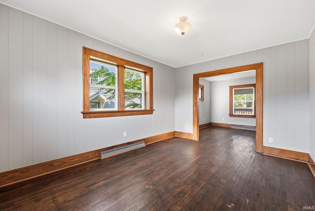 3009 Holton Avenue, Fort Wayne, IN 46806