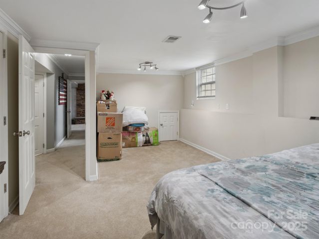 2200 Peninsula Avenue, Shelby, NC 28150