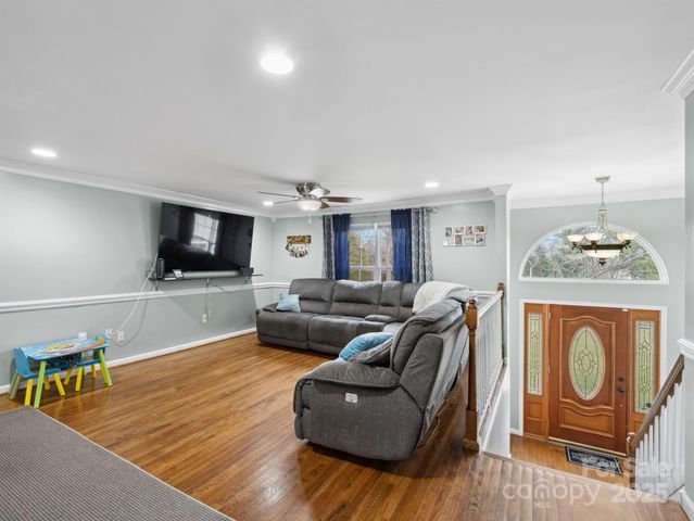 2200 Peninsula Avenue, Shelby, NC 28150