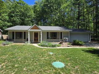 6782 White Pine Drive, Canadian Lakes, MI 49346