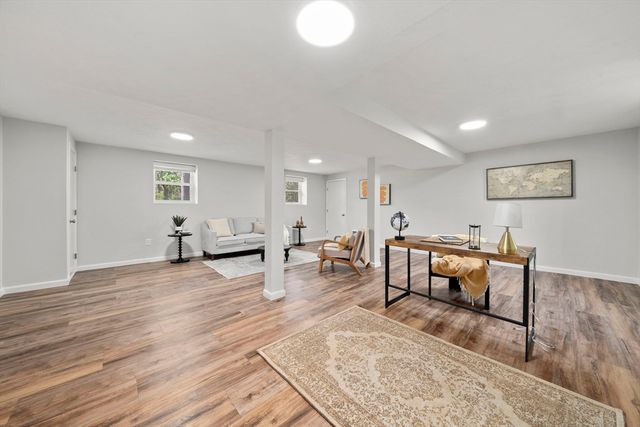 178 Morse St, Sharon, MA 02067