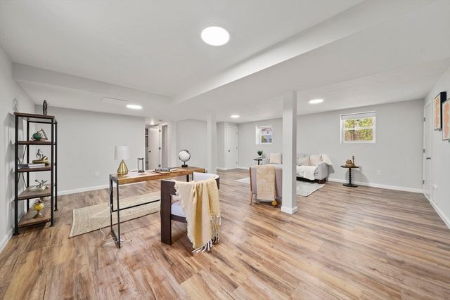 178 Morse St, Sharon, MA 02067