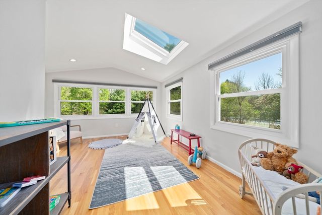 178 Morse St, Sharon, MA 02067