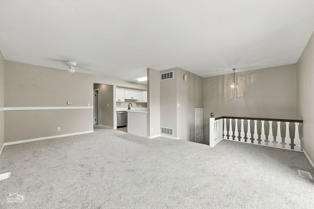 457 Sioux Drive, Bolingbrook, IL 60440 — photo 5