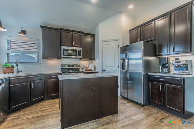 8304 Split Trail Cove, Temple, TX 76502