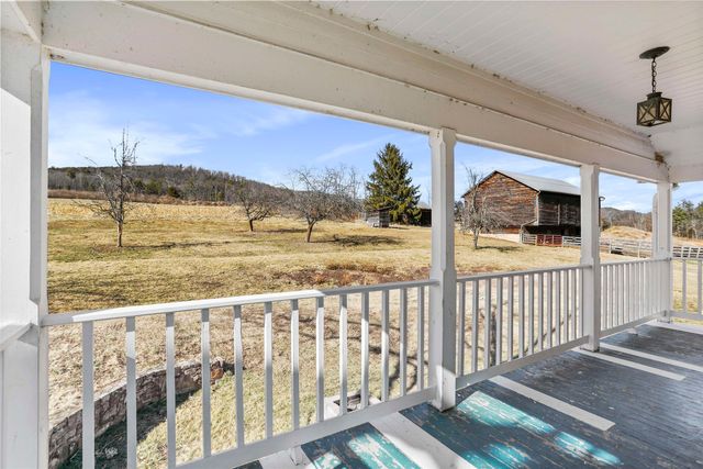 329 MILLER RD, Edinburg, VA 22824