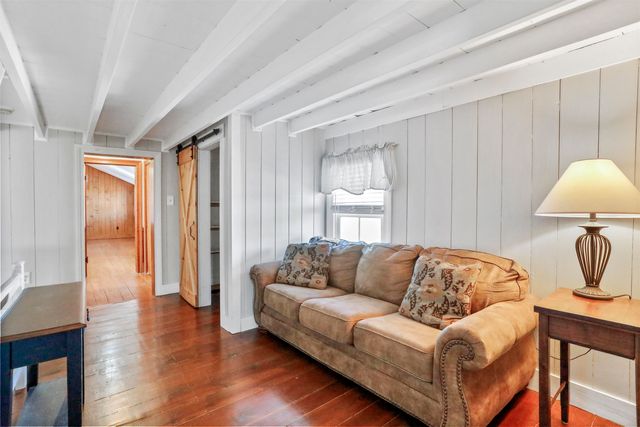 329 MILLER RD, Edinburg, VA 22824