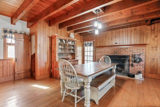 329 MILLER RD, Edinburg, VA 22824
