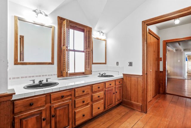 329 MILLER RD, Edinburg, VA 22824