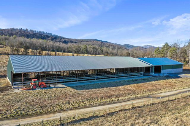 329 MILLER RD, Edinburg, VA 22824