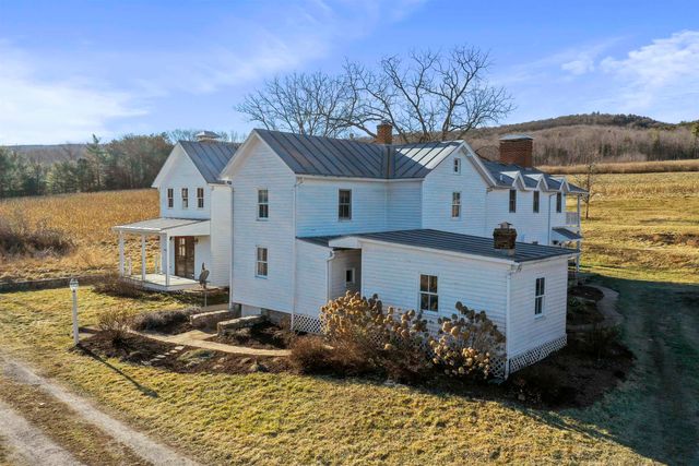 329 MILLER RD, Edinburg, VA 22824