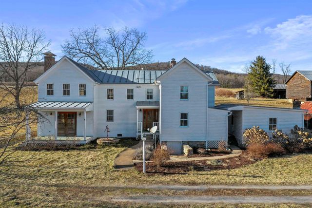 329 MILLER RD, Edinburg, VA 22824