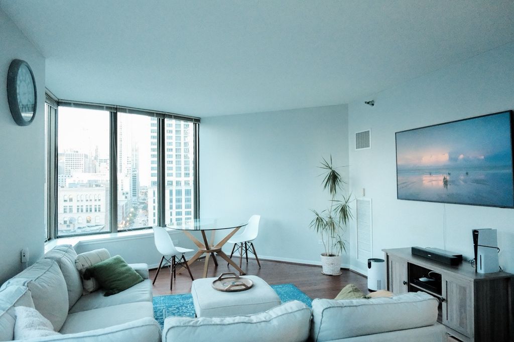 400 N LaSalle Boulevard 1401, Chicago, IL 60654 — photo 4