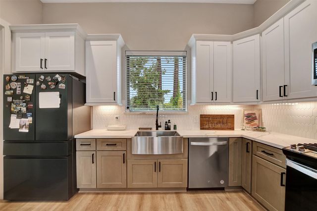 3704 Creekmont Green Lane, Houston, TX 77091