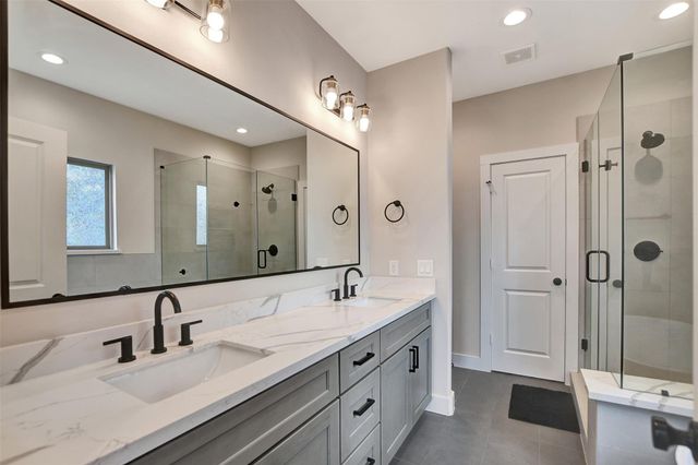 3704 Creekmont Green Lane, Houston, TX 77091