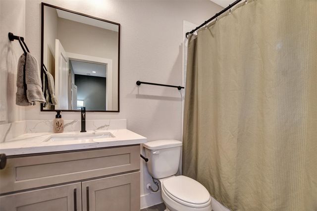 3704 Creekmont Green Lane, Houston, TX 77091