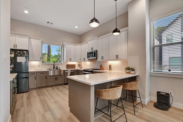 3704 Creekmont Green Lane, Houston, TX 77091